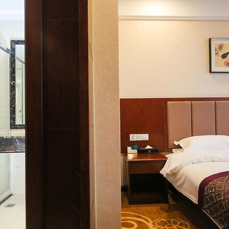 Xin Jue Jiayi Hotel Airport And International Resort Shanghai Extérieur photo