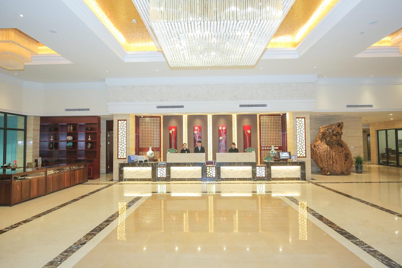 Xin Jue Jiayi Hotel Airport And International Resort Shanghai Extérieur photo